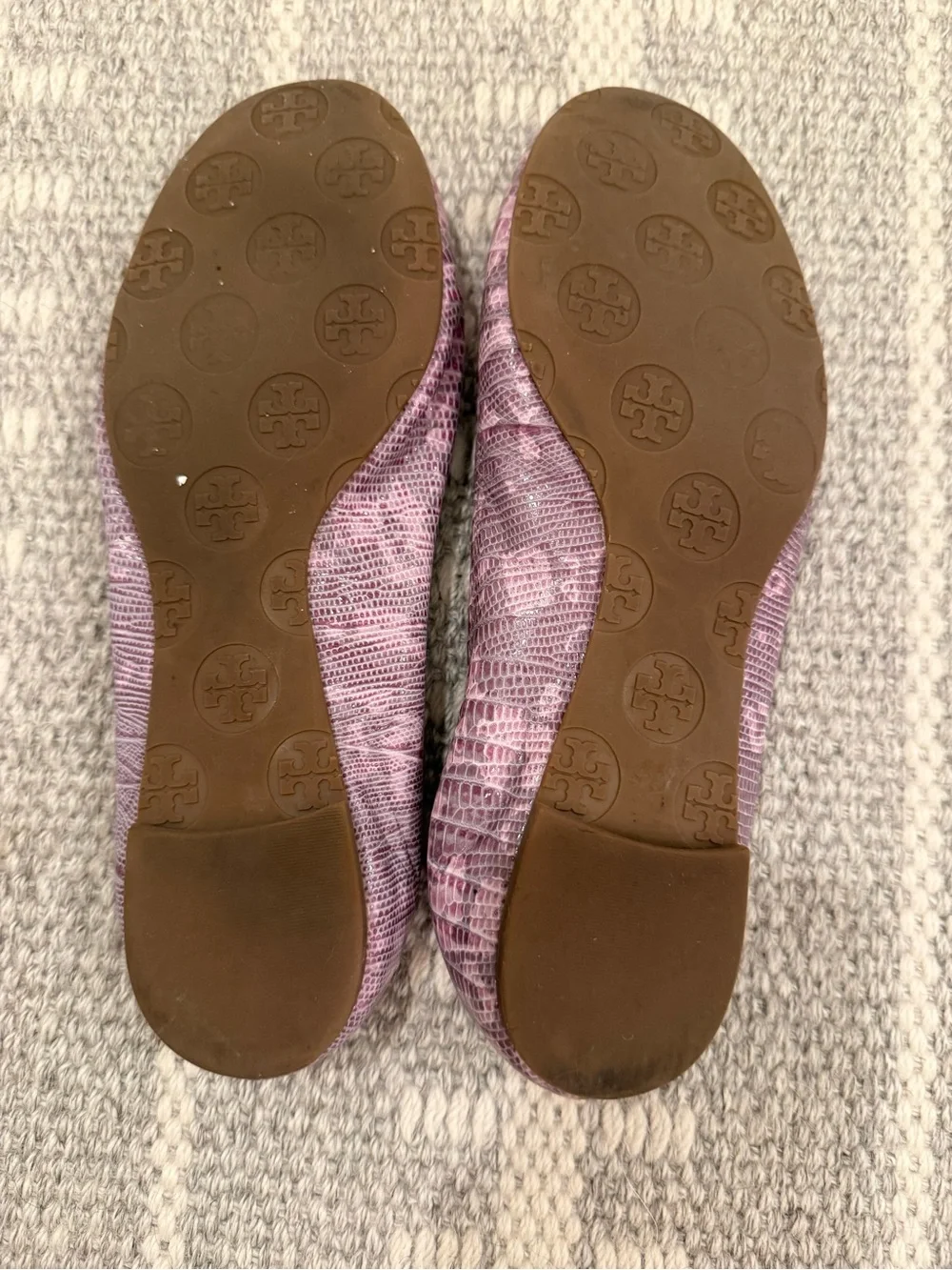 Tory Burch Size 6 Lilac Leather Logo Ballet Flats